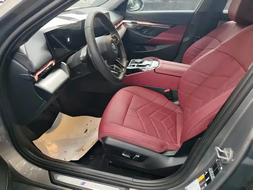 BMW i5 2025 из CN, фото 7