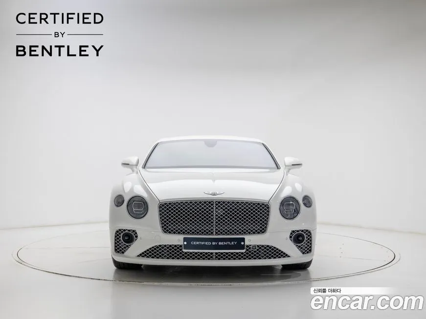 Bentley Continental 2023 из KR, фото 8