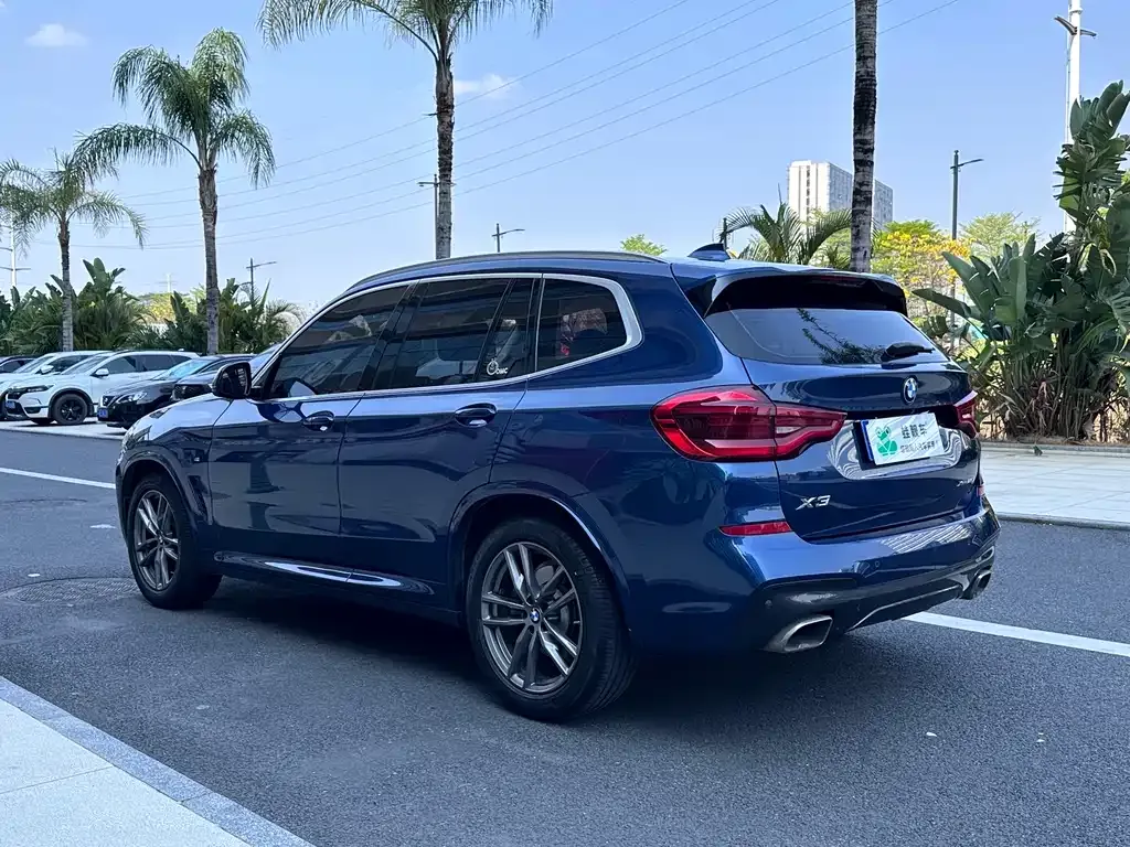 BMW X3 — фото 9