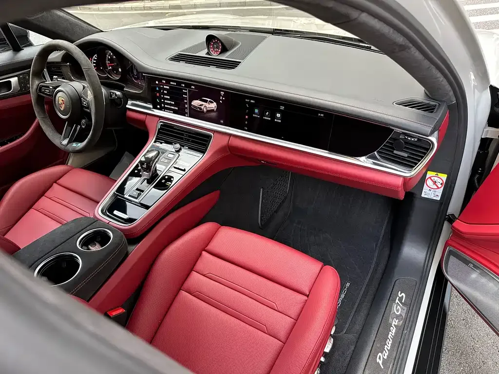 Porsche Panamera 2023 из CN, фото 2