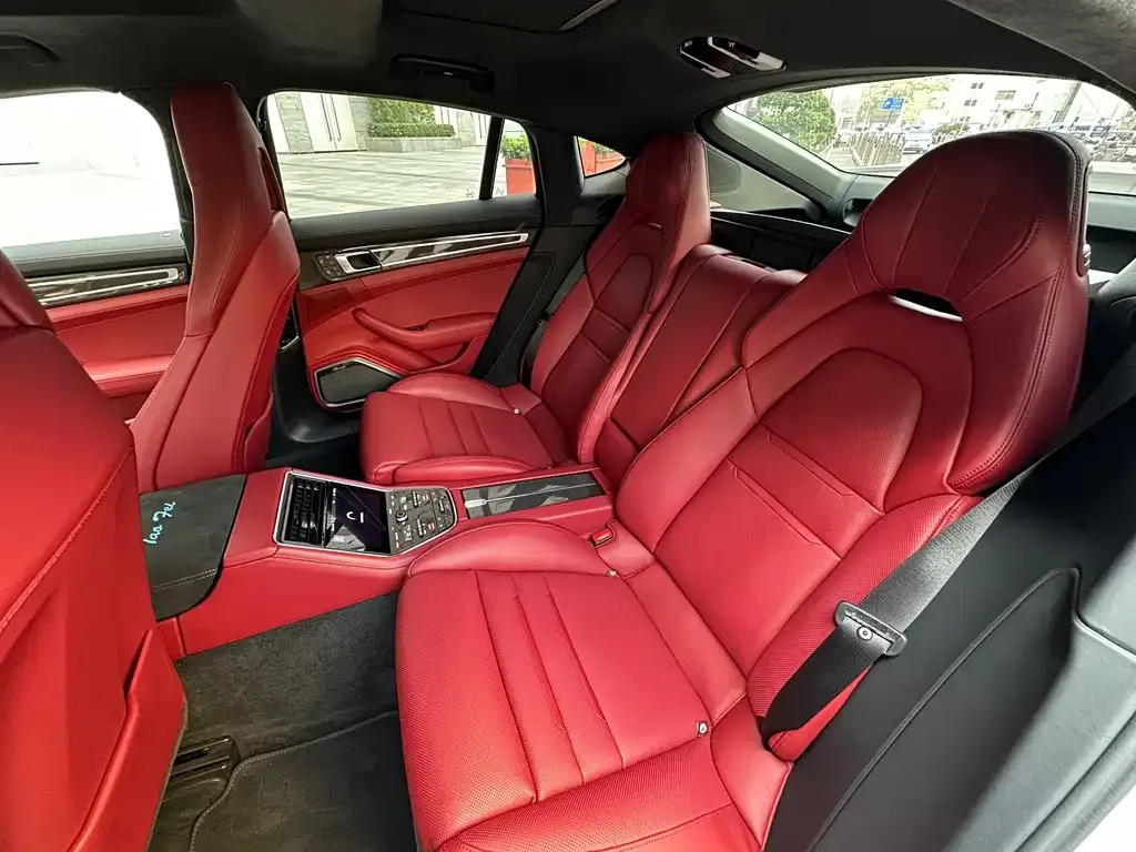 Porsche Panamera 2023 из CN, фото 4