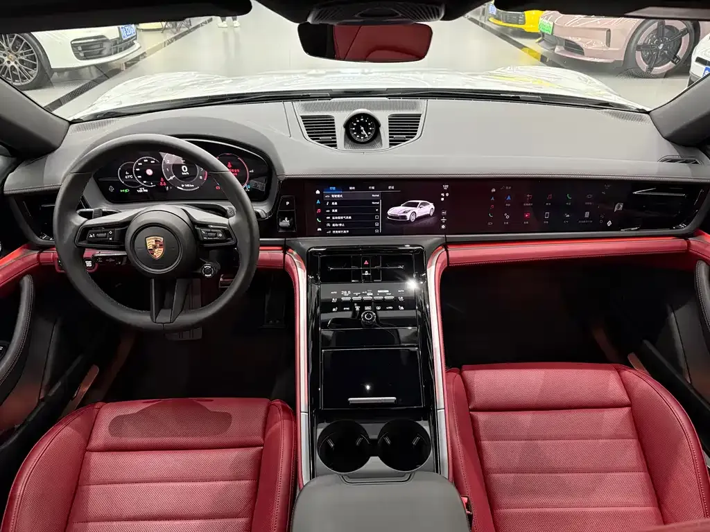 Porsche Panamera 2025 из CN, фото 8