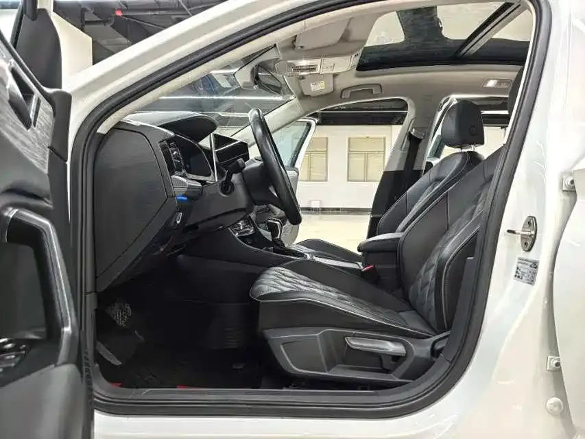 Volkswagen Sagitar 2023 из CN, фото 6