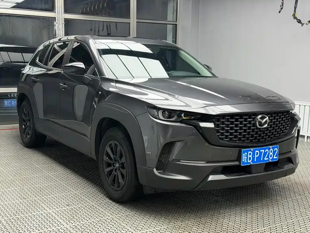 Mazda CX-50 2023 из CN, фото 10