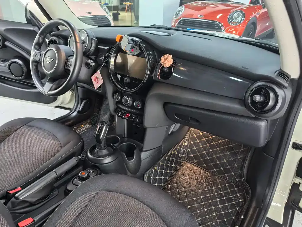 MINI Cooper (3-door) 2022 из CN, фото 10