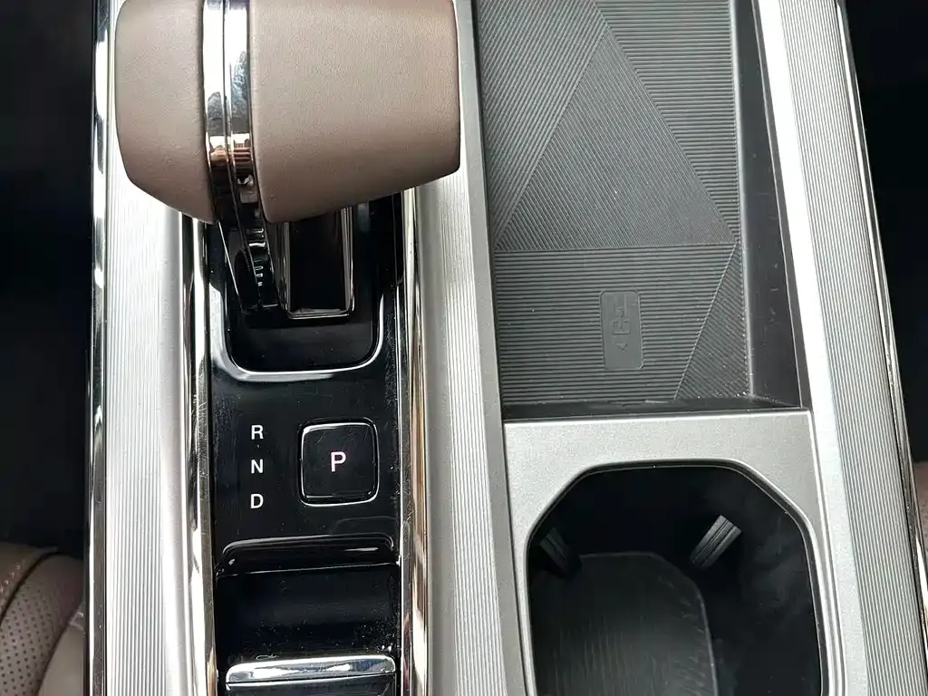 GAC Motor Trumpchi GS4 — фото 4