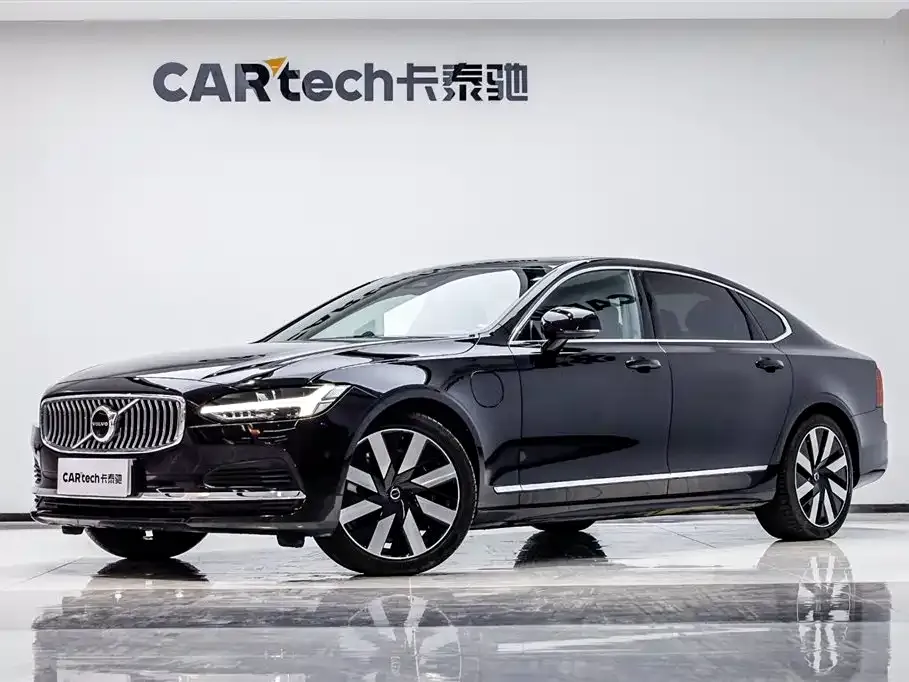 Volvo S90 PHEV — фото 1