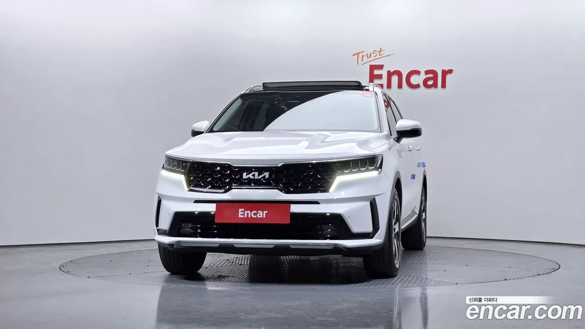 Kia Sorento — фото 8