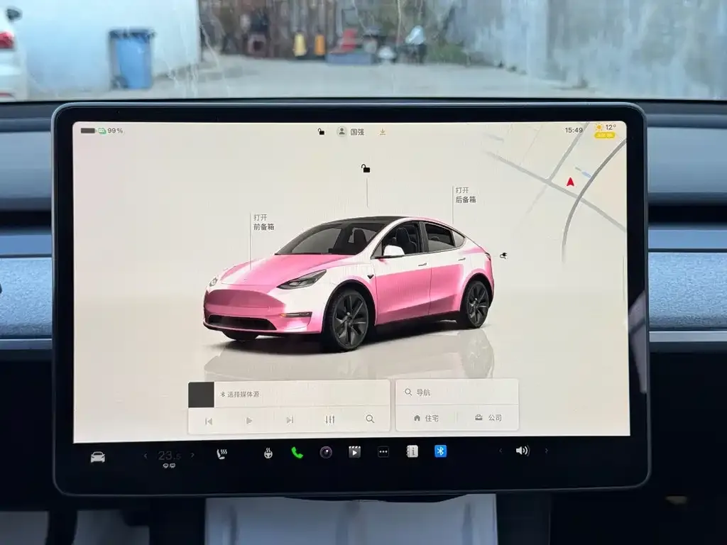 Tesla Model Y — фото 7