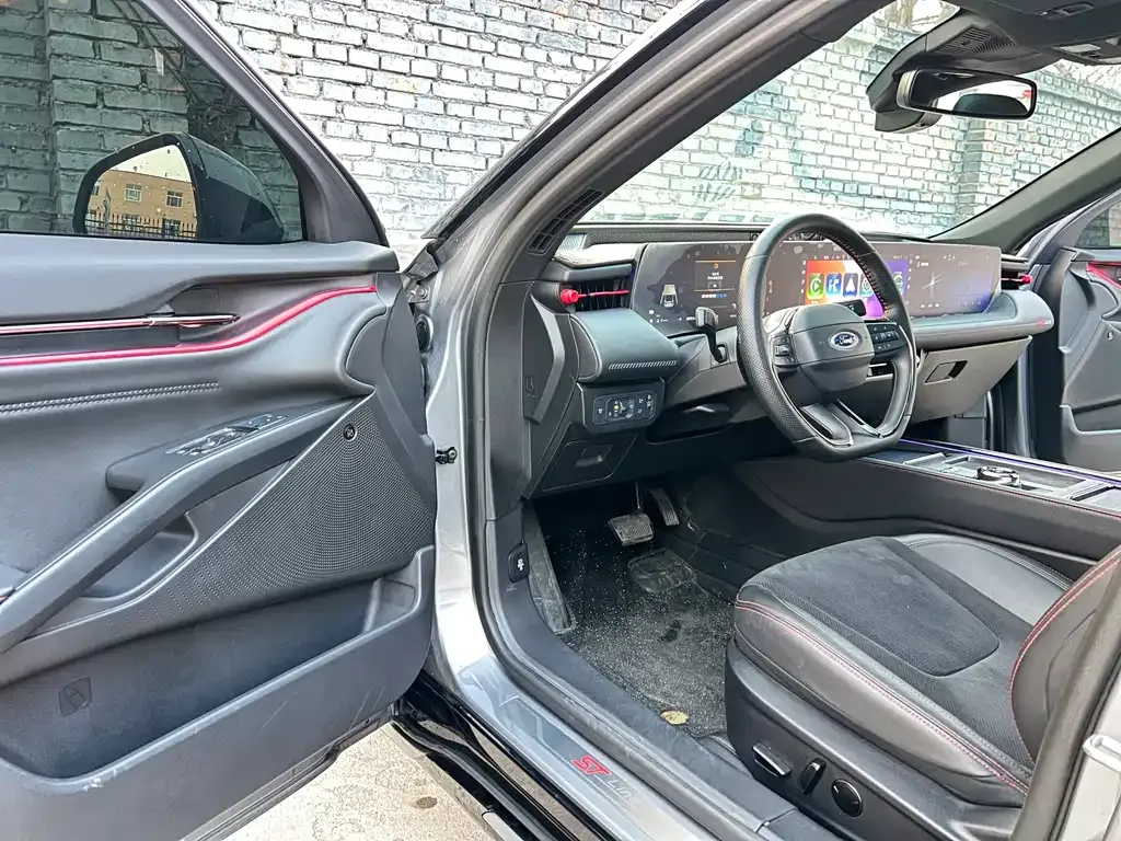 Ford Mondeo 2022 из CN, фото 4