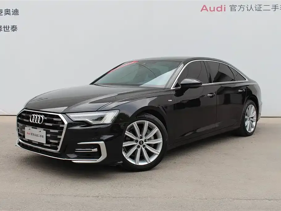 Audi A6L — фото 1