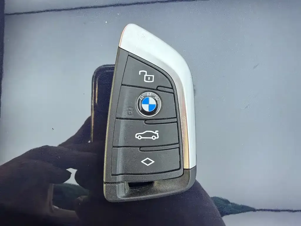 BMW X3 M40i 2023 из CN, фото 2