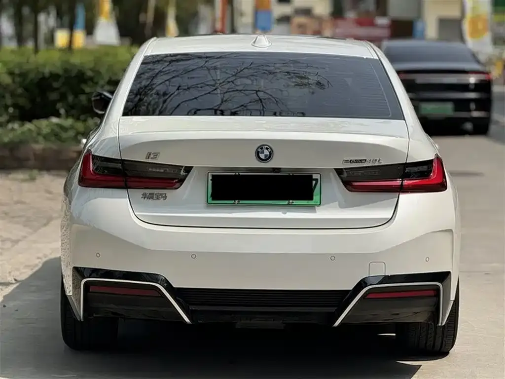 BMW i3 — фото 7