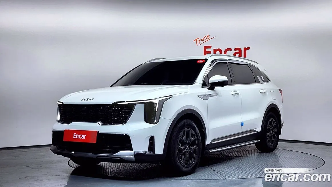 Kia Sorento — фото 1