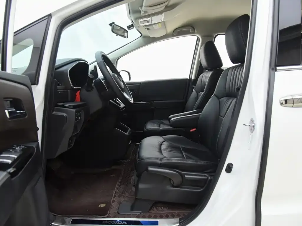 Honda Odyssey 2024 из CN, фото 5
