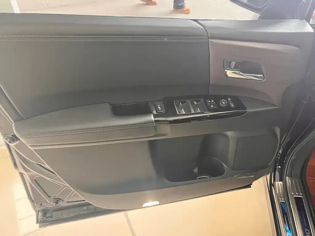 Honda Odyssey — фото 2