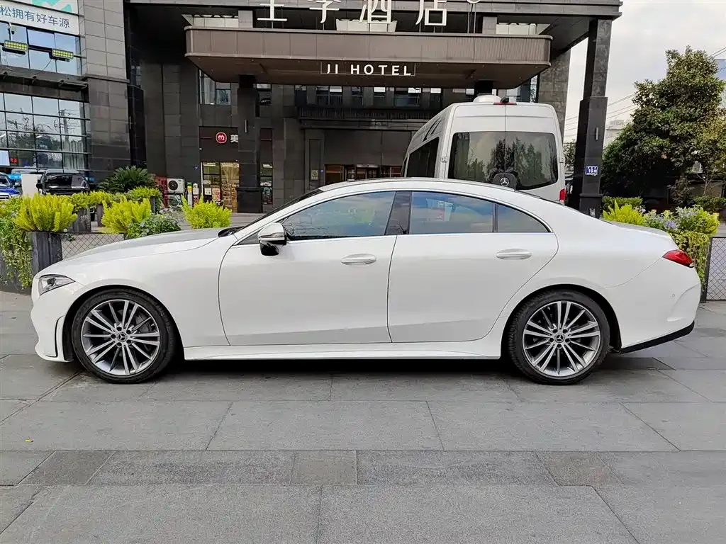 Mercedes-Benz CLS 2021 из CN, фото 4