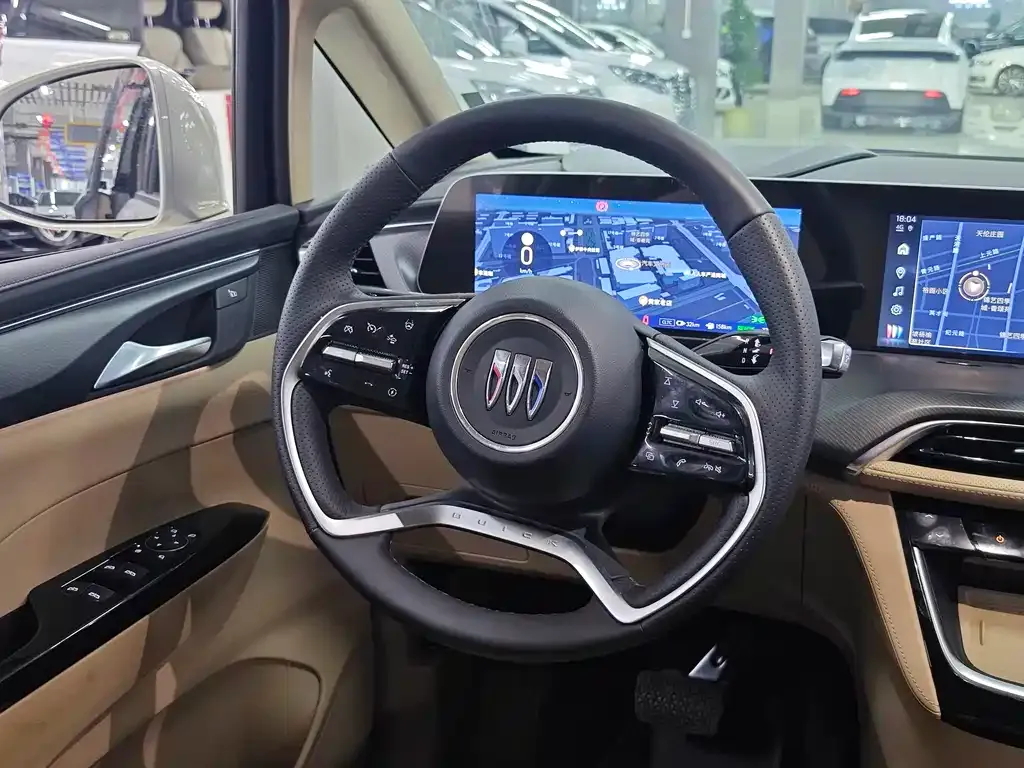 Buick GL8 Hybrid — фото 8