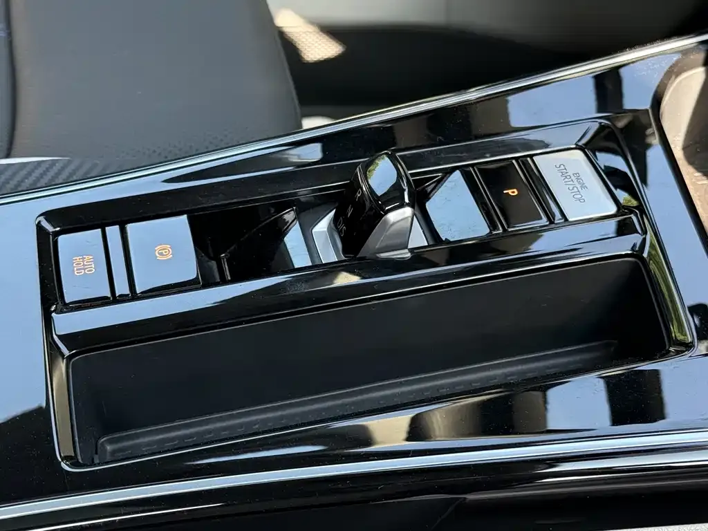 Volkswagen Lamando 2023 из CN, фото 9