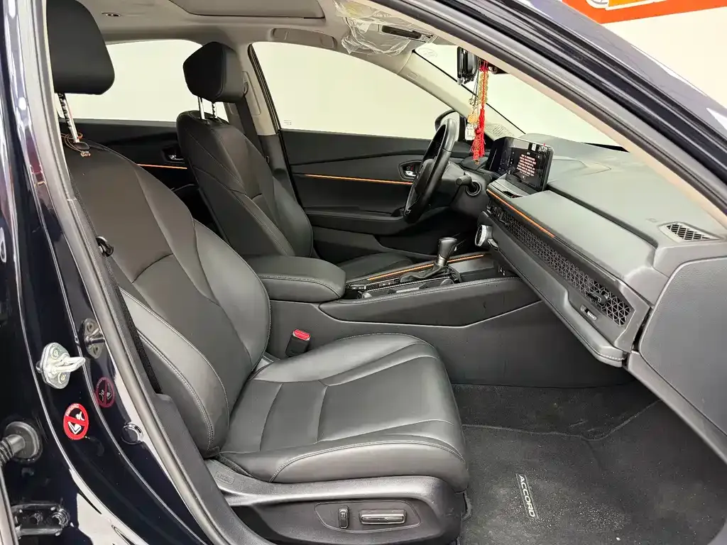 Honda Accord — фото 5