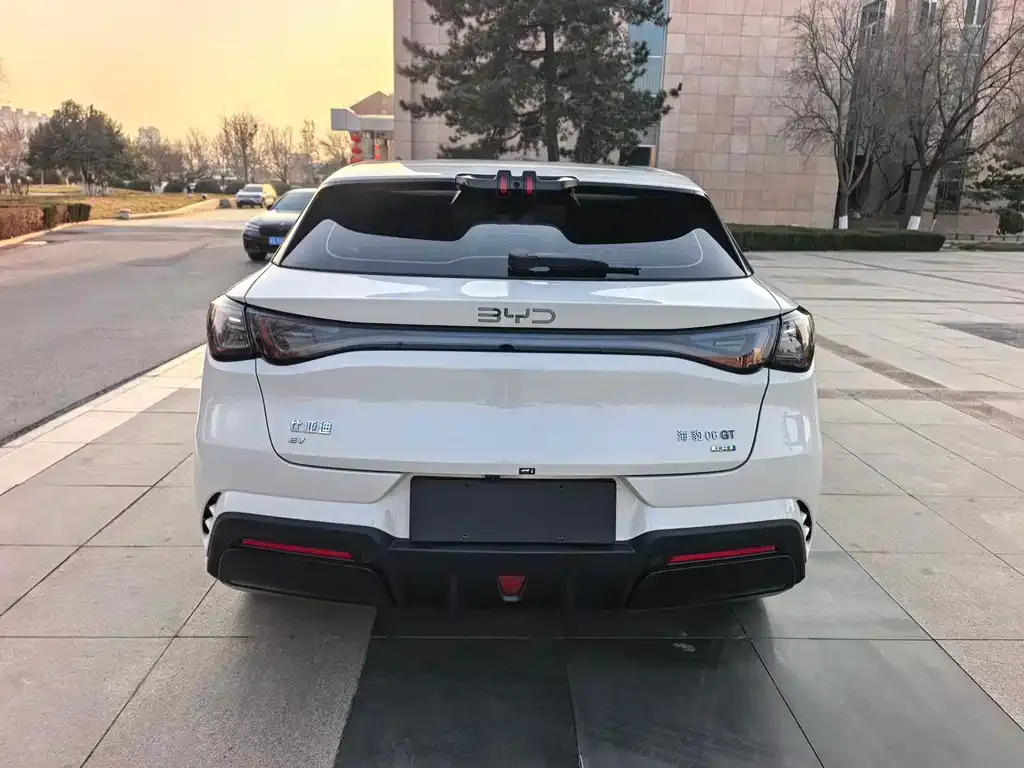 BYD Seal 06GT 2025 из CN, фото 3