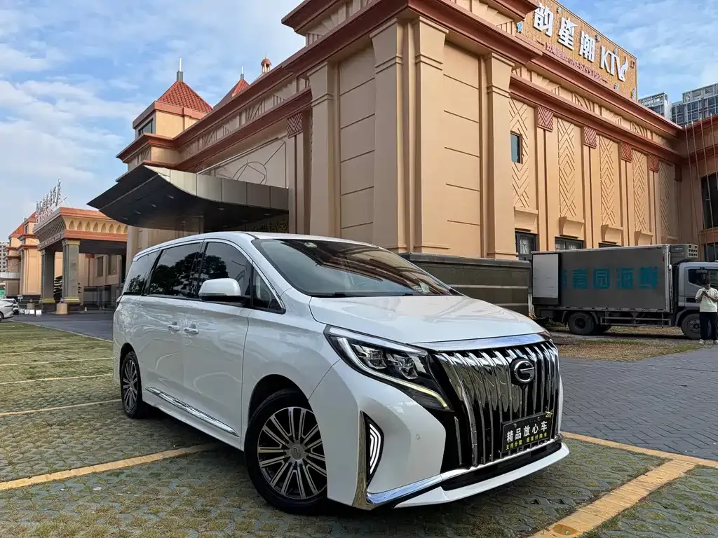 GAC Motor Trumpchi M8 — фото 6