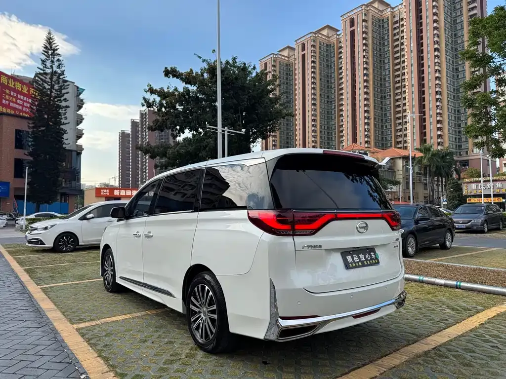 GAC Motor Trumpchi M8 — фото 10
