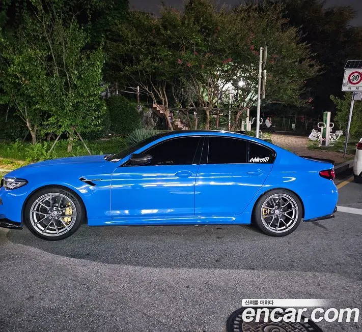 BMW M5 2023 из KR, фото 3