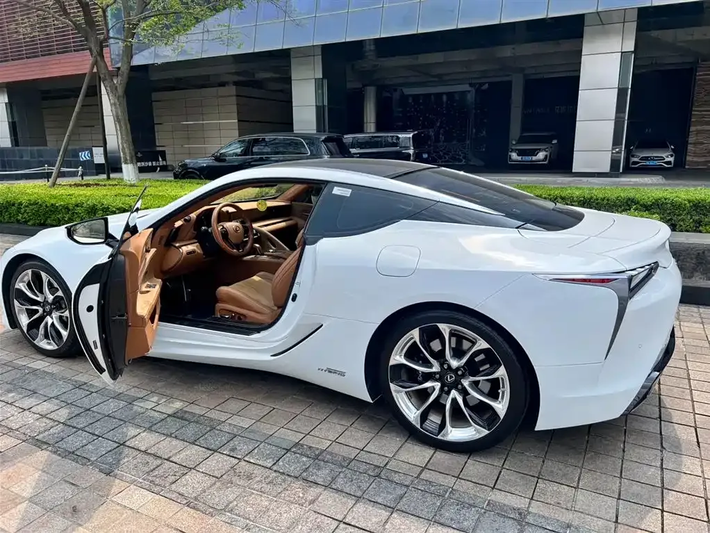 Lexus LC 2022 из CN, фото 10