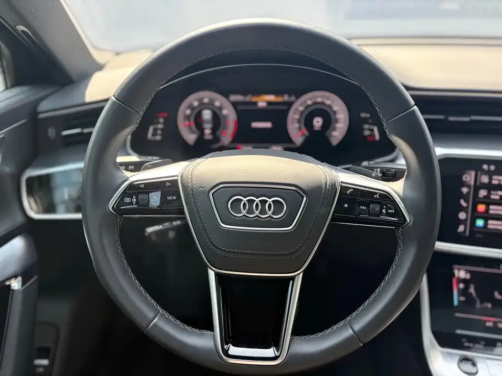 Audi A6L — фото 4