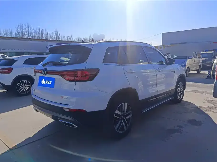 Changan CS75 2024 из CN, фото 4