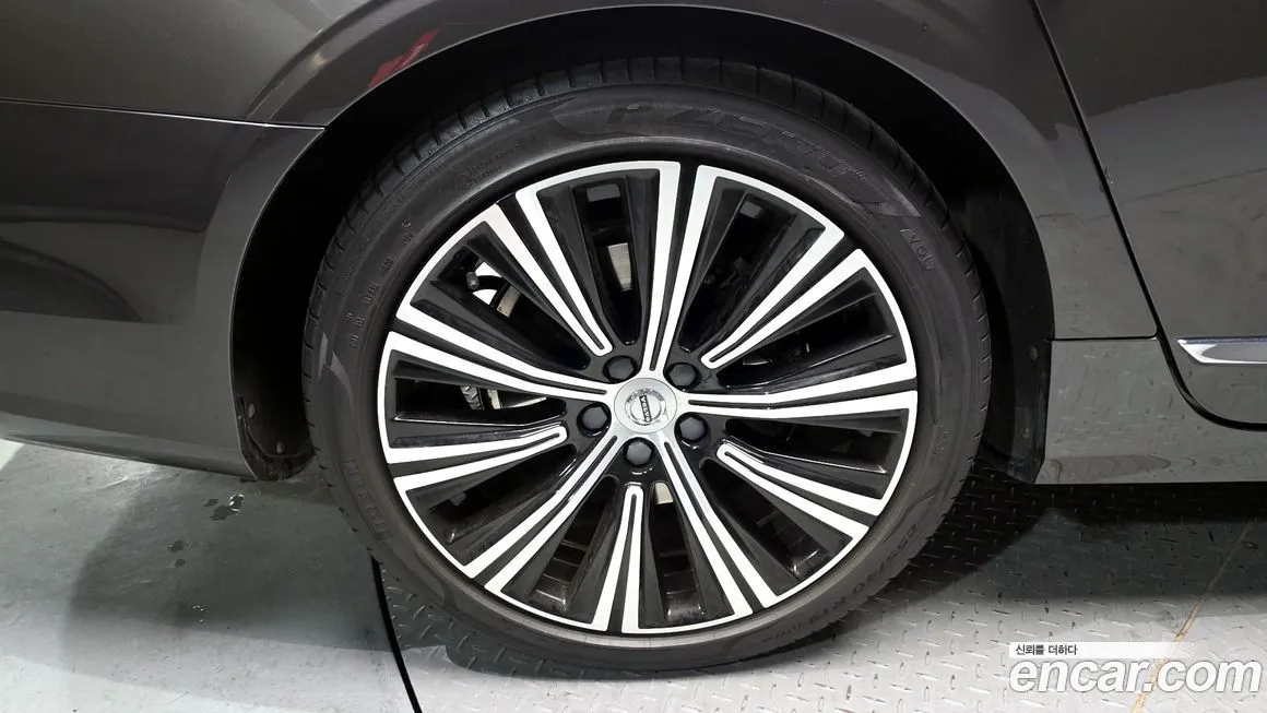 Volvo S90 2021 из KR, фото 3