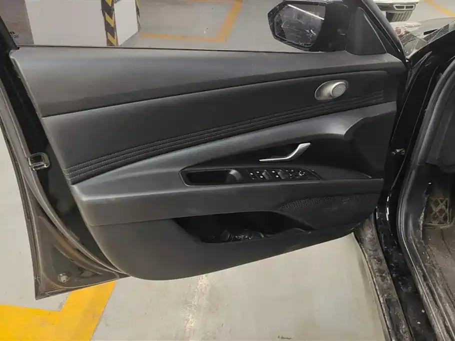 Hyundai Elantra 2021 из CN, фото 3