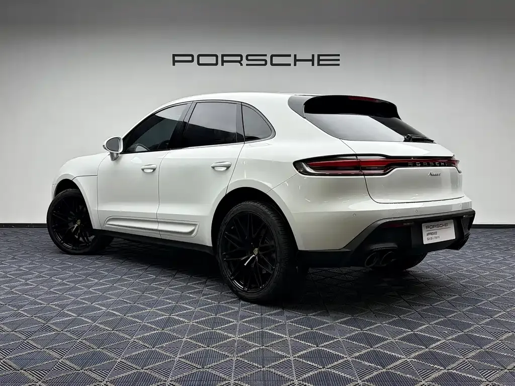 Porsche Macan — фото 6