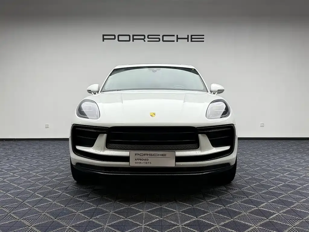 Porsche Macan — фото 10