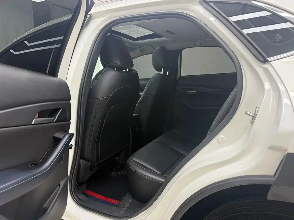 Mazda CX-30 — фото 3