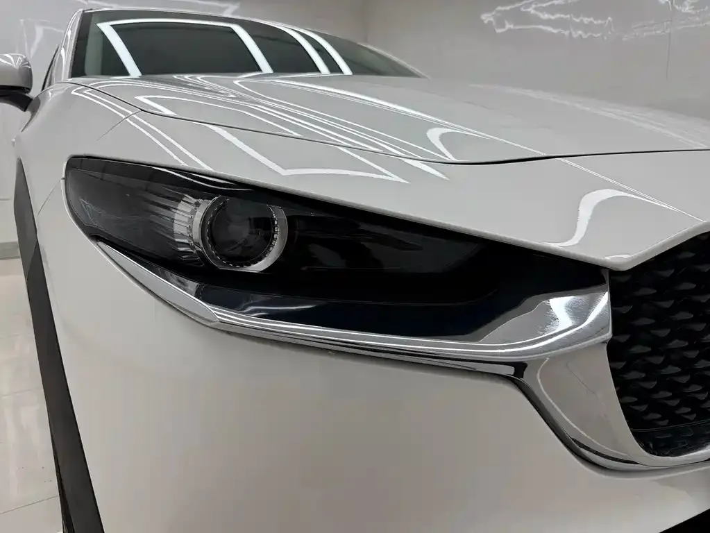 Mazda CX-30 — фото 7