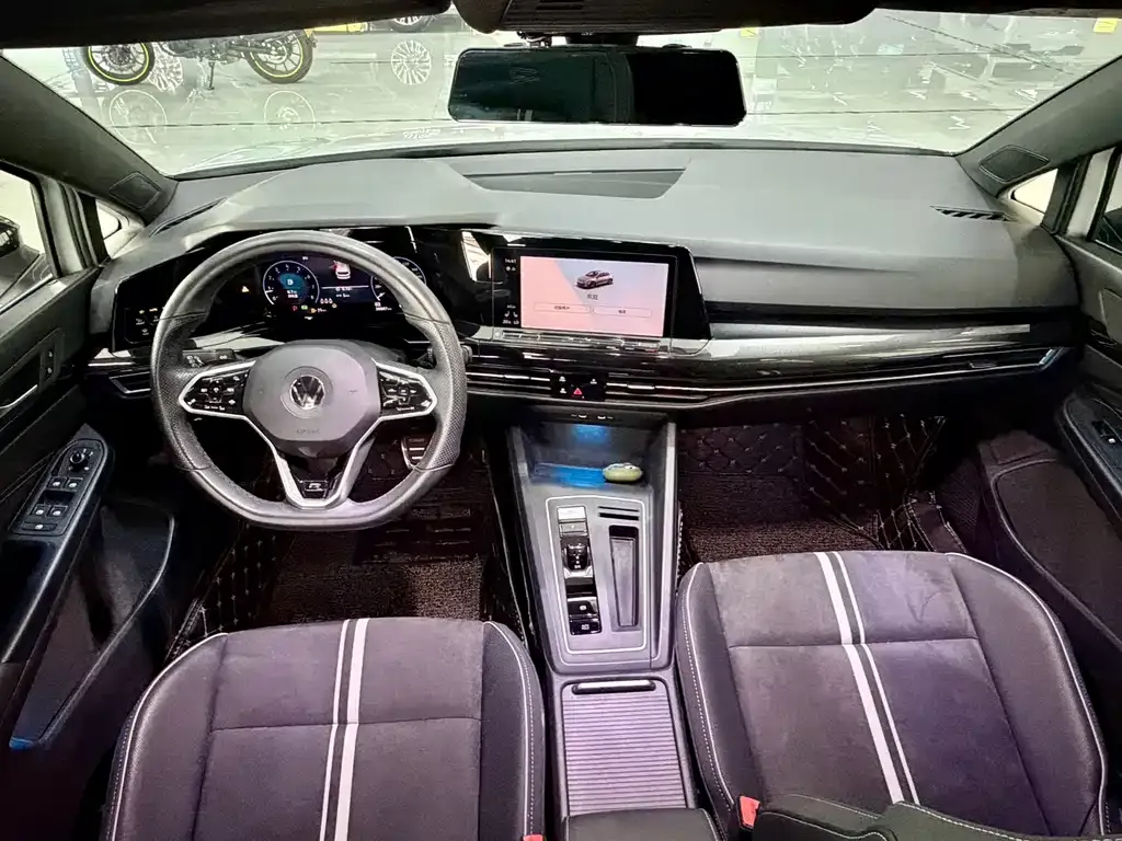 Volkswagen Golf 2021 из CN, фото 6