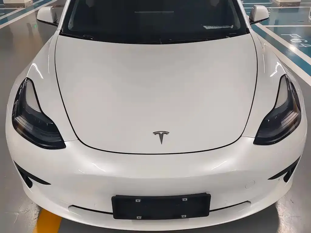 Tesla Model 3 — фото 6