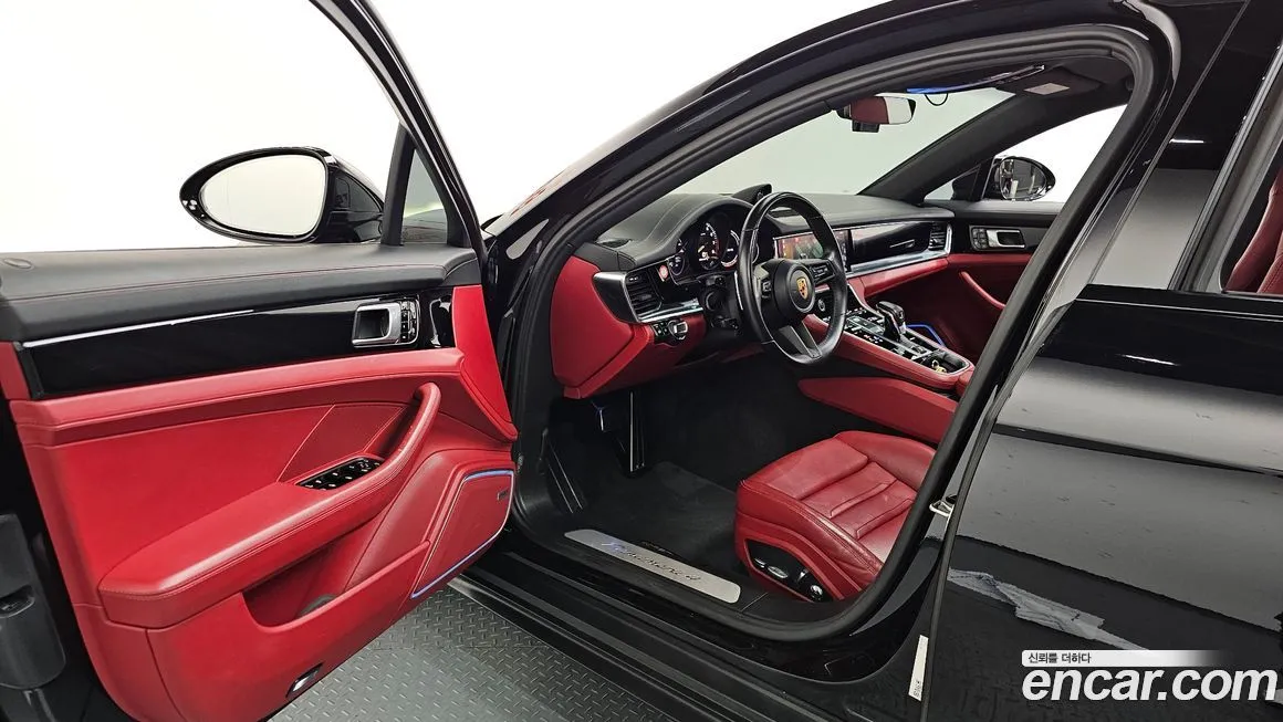 Porsche Panamera 2021 из KR, фото 10