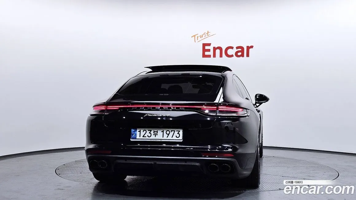 Porsche Panamera 2021 из KR, фото 3