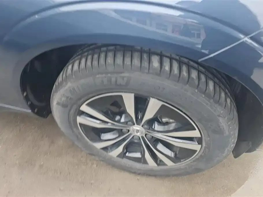 Volvo XC60 2024 из CN, фото 7