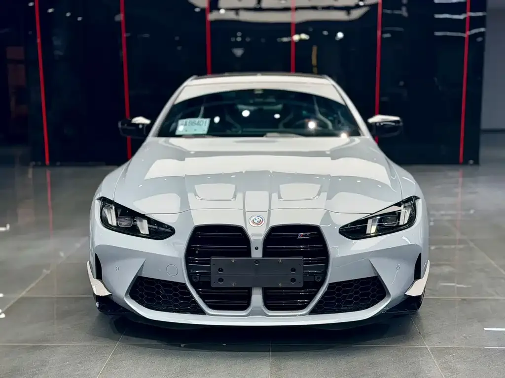 BMW M4 2025 из CN, фото 3