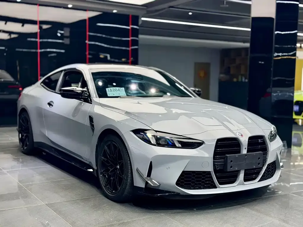 BMW M4 2025 из CN, фото 4
