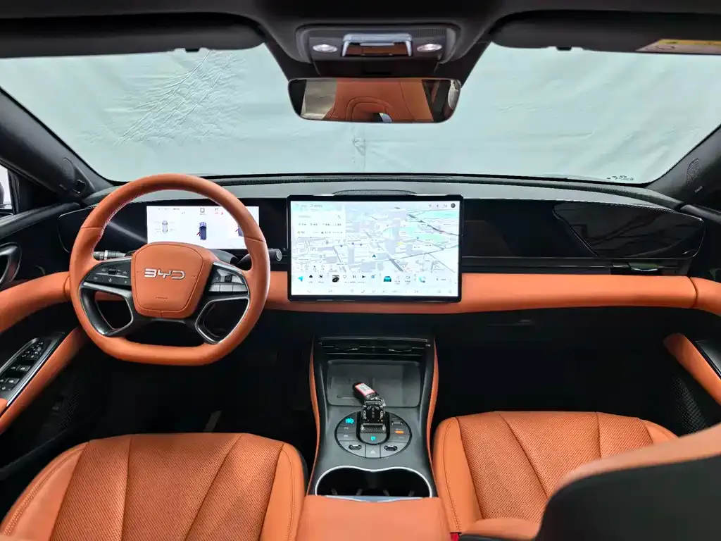 BYD Seal — фото 2