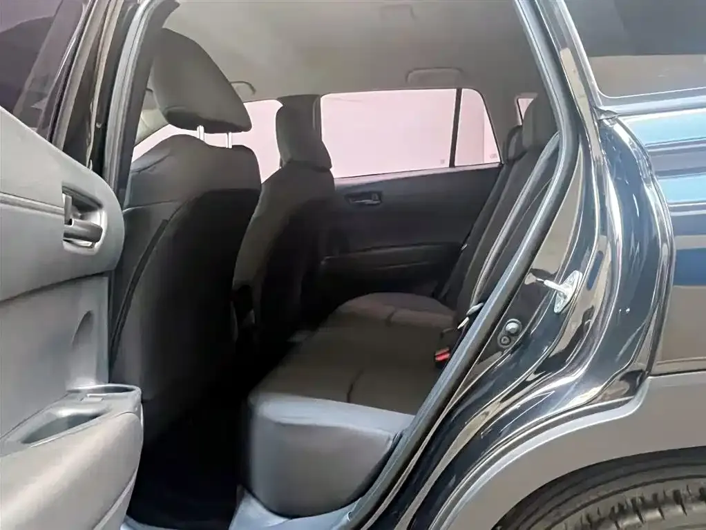 Toyota Corolla Cross 2025 из CN, фото 4