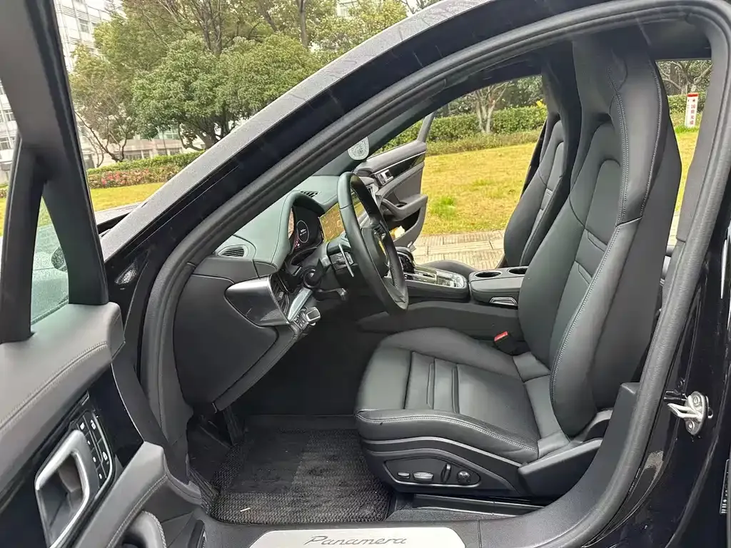 Porsche Panamera 2022 из CN, фото 9
