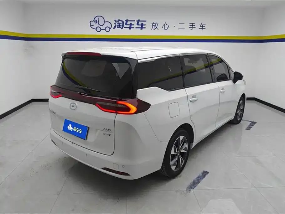GAC Motor Trumpchi M6 — фото 9