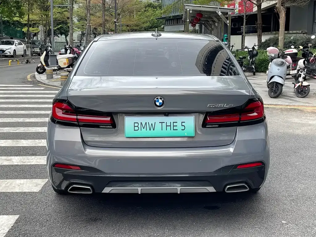 BMW 5 Series New Energy — фото 8