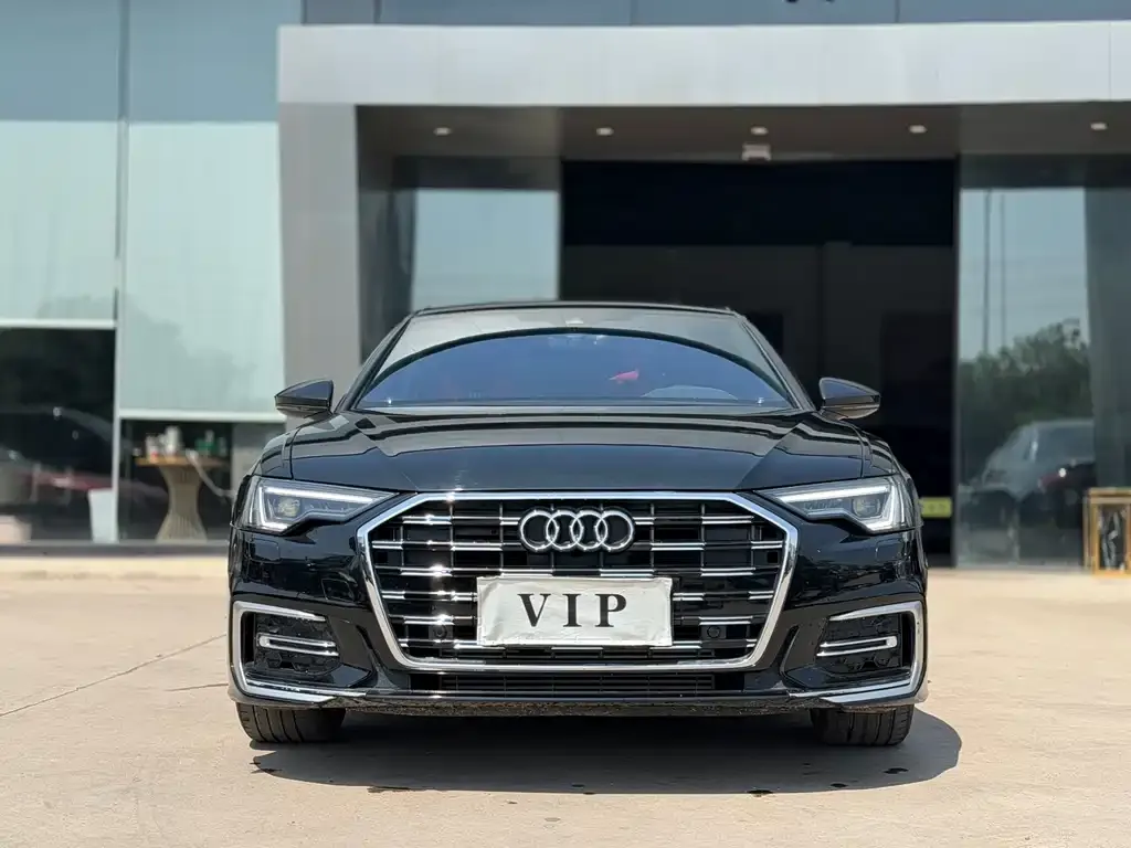 Audi A6L 2024 из CN, фото 2